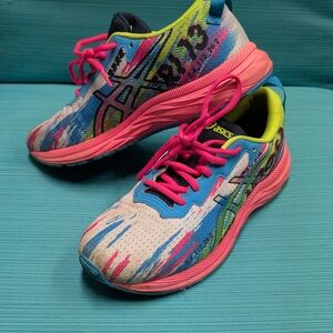 Men's ASICS Multicolor Running Shoes with Pink and Blue Highlights - 6.5